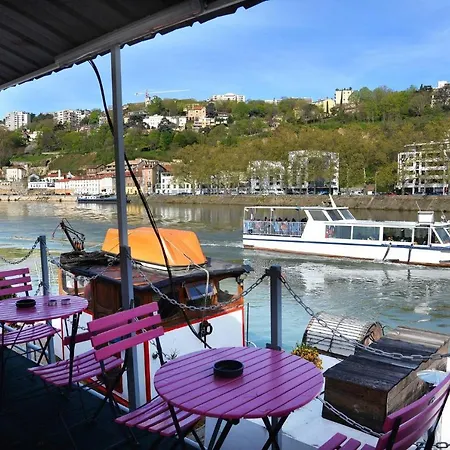Appartement Studio Peniche, La Timonerie, Cote Perrache Lyon